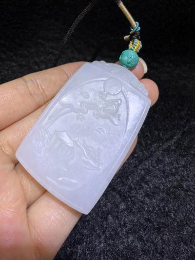 新疆和田白玉观音山水双面精雕吊坠挂件，玉质温润，脂粉十足，桩型厚重5.3cm*3.6cm*1.2cm  47.6g