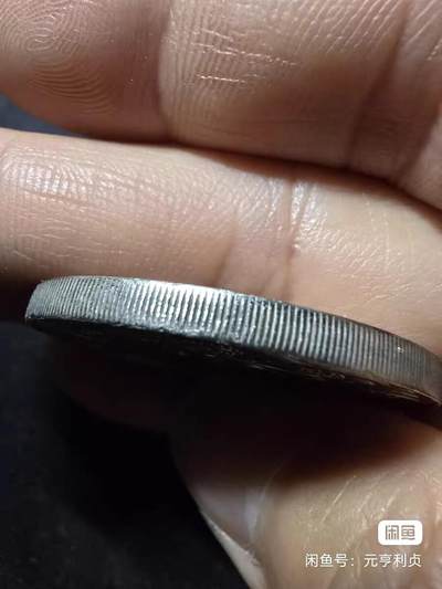 女王登基纪念币