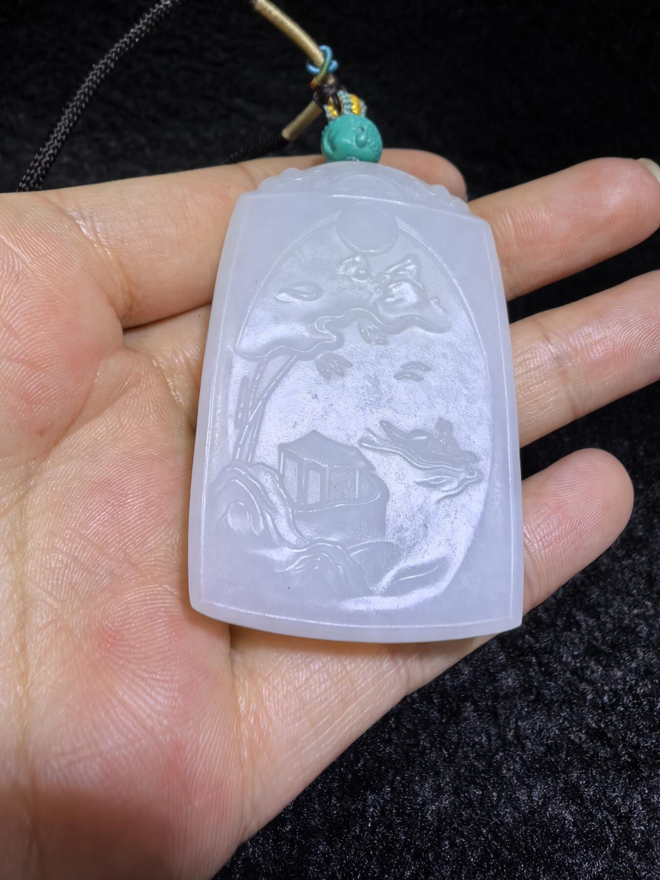 新疆和田白玉观音山水双面精雕吊坠挂件，玉质温润，脂粉十足，桩型厚重5.3cm*3.6cm*1.2cm  47.6g