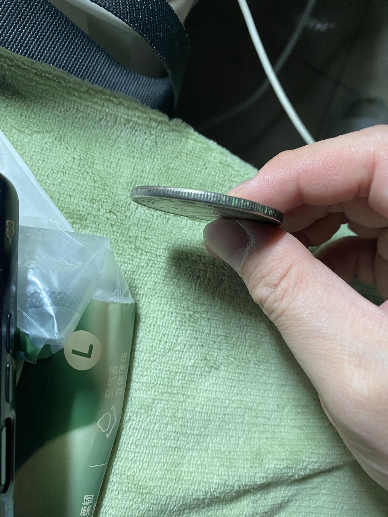 帮忙鉴定下，各位老大