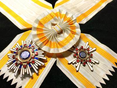 霓虹国勋一等瑞宝大绶章