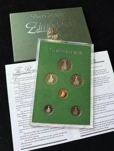 津巴布韦1980年官方精制套币