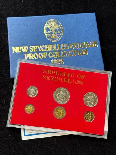 塞舌尔1982年官方精制套币