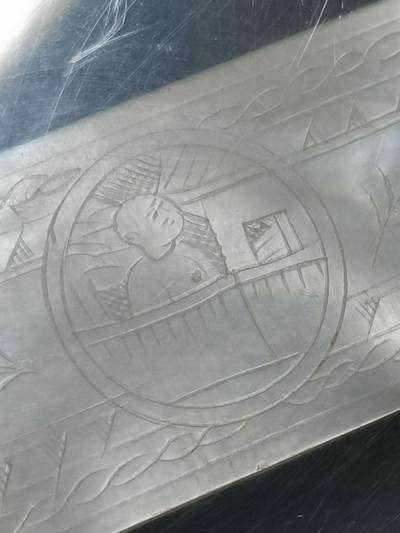 清代广州十三行筹码 刻花螺钿 背面图案为园林人物