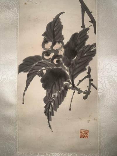 吴让之，吴熙载，99*18.5cm立轴，纸本，墨色清晰，保存状态好，无明显损伤。
吴熙载（1696-1752），清代书画家，字廷康，号山农，江苏仪征人。擅画花卉、山水，尤以花卉名世，笔墨苍劲，风格独特。