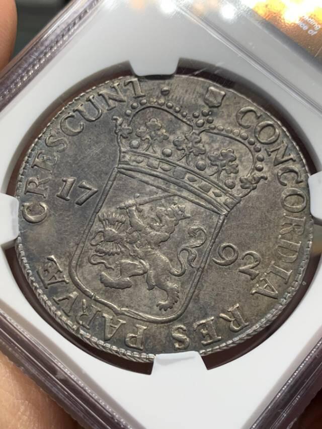 1792年荷兰乌得勒支省「武士杜卡顿」银币（NGC AU 55）