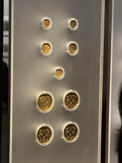 多少钱能拿下这面墙，感觉放家里很霸气