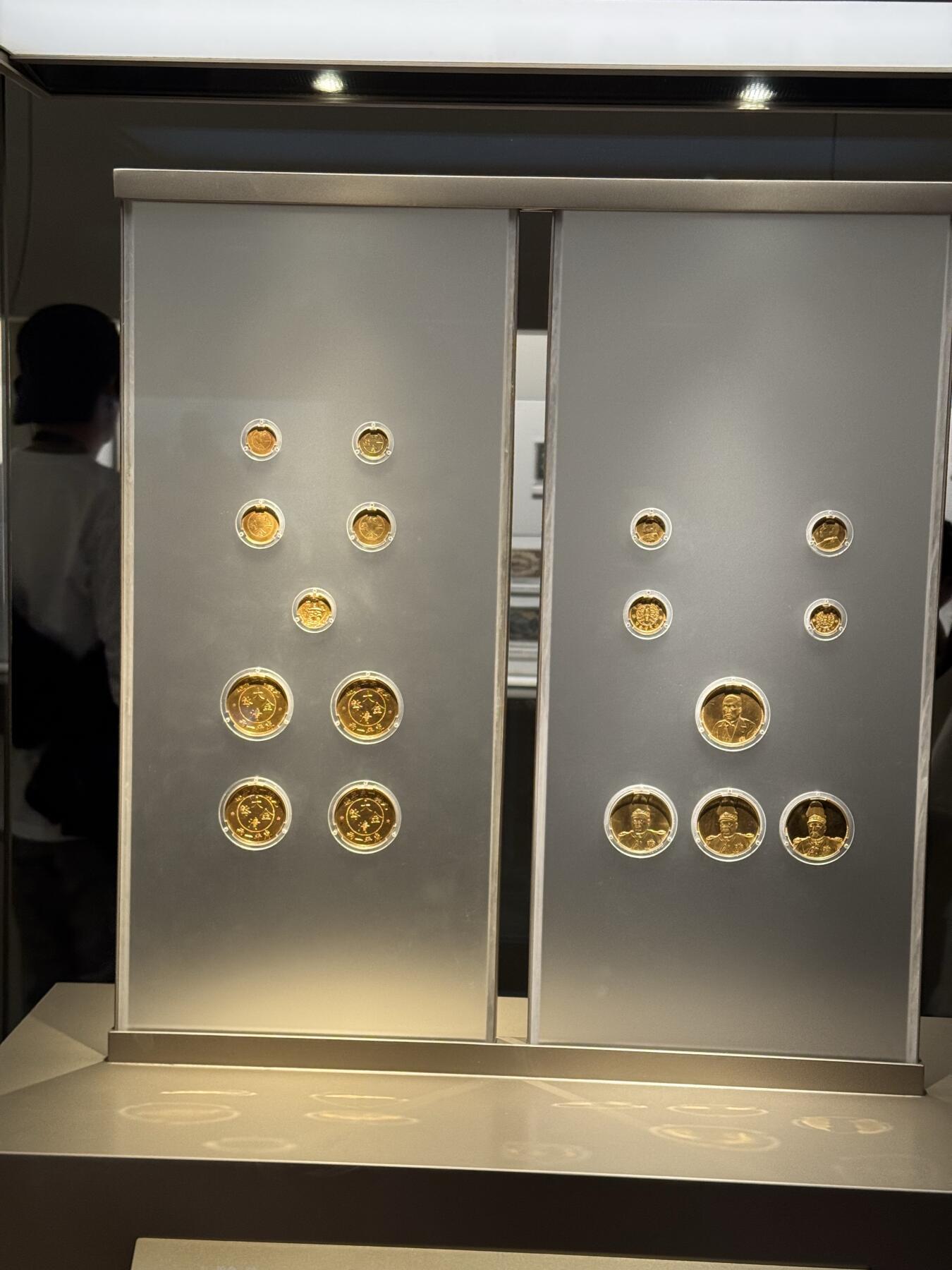 多少钱能拿下这面墙，感觉放家里很霸气