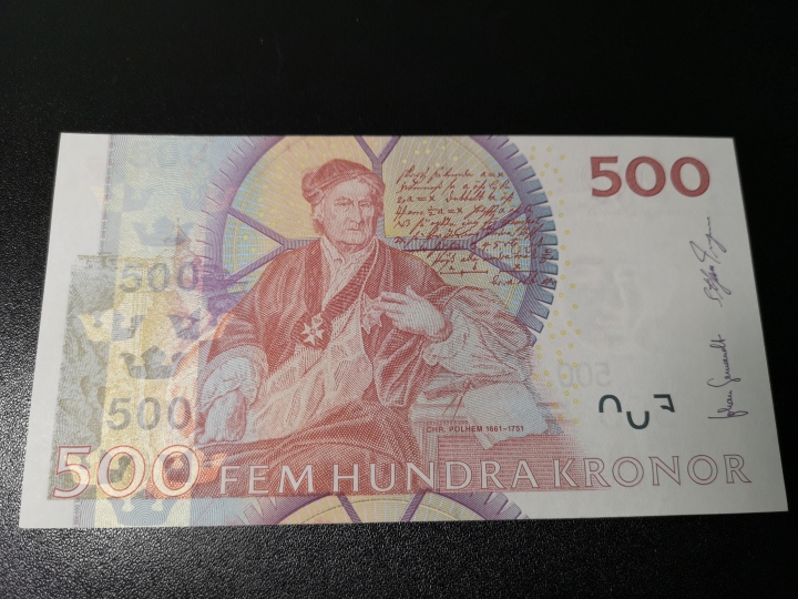 《外钞收藏家》第五十八期拍卖 瑞典500克朗 全系版  卡尔  全新unc 