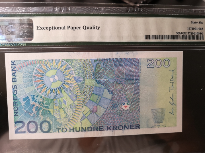 《外钞收藏家》第五十八期拍卖 2003年挪威200  pmg66