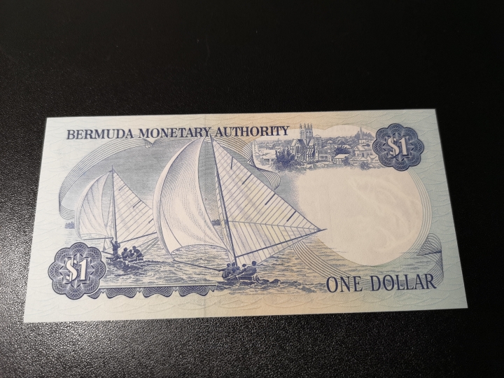 《外钞收藏家》第五十八期拍卖 百慕大1982年1元 精美女王钞  全新unc