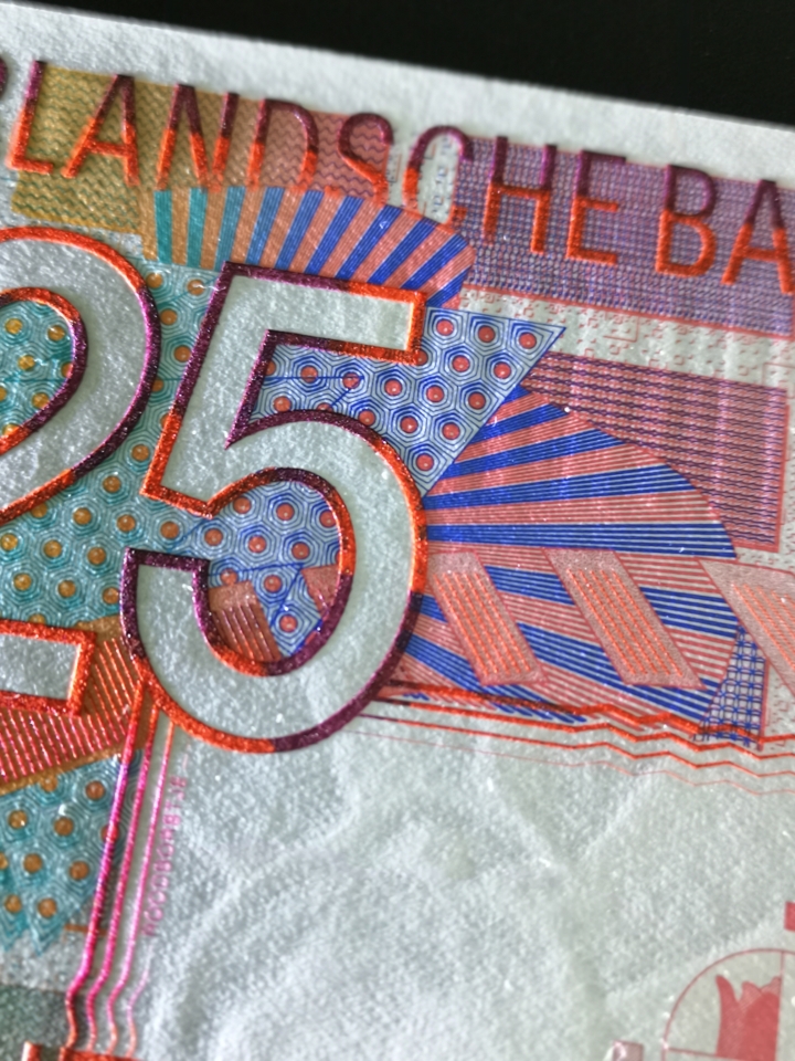 《外钞收藏家》第五十九期拍卖 荷兰齿轮版25盾 全新unc