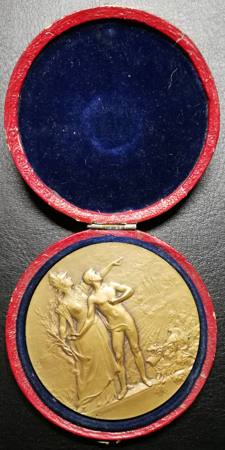 凡希社世界钱币微拍第七十期 法兰西射击联盟优胜纪念章(库德雷作品)带原盒