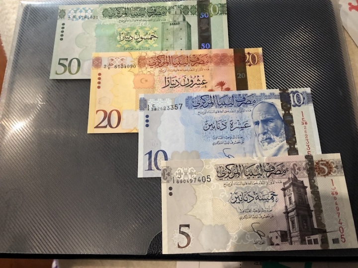 收藏联盟第六十九期拍卖裸钞场 利比亚新版UNC一套 5/10/20/50第纳尔4枚