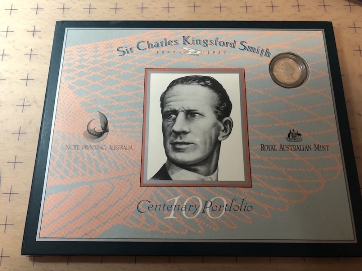 收藏联盟第六十九期拍卖裸钞场 查尔斯·金斯福德·史密斯诞辰百年纪念钞原装册带银币