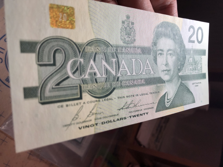 收藏联盟第六十九期拍卖裸钞场 加拿大9120纸币UNC-