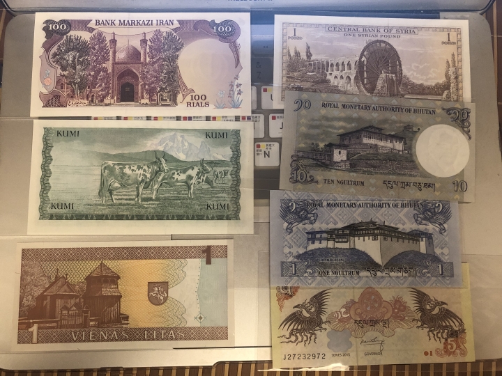 收藏联盟第七十一期拍卖 外国纸币七张  UNC