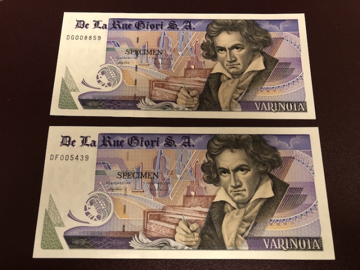 收藏联盟第七十二期拍卖 贝多芬测试钞黑字两种版本