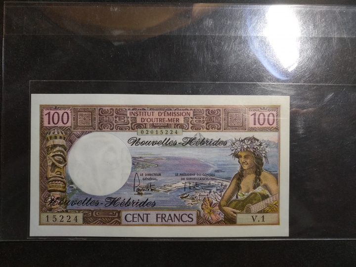 【鲸贝乐淘】第日号拍卖 【法属】新赫布里底群岛法属100法朗，UNC 
