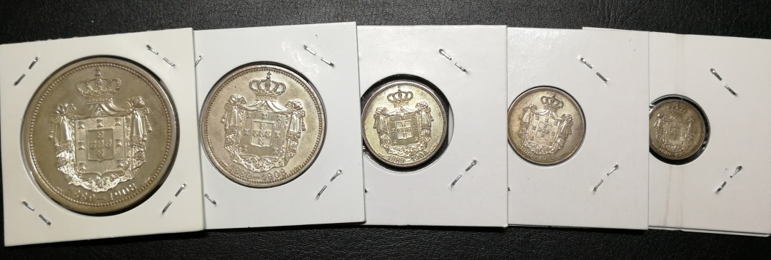 凡希社世界钱币微拍第七十四期 1908葡萄牙卡洛斯加冕纪念银章五枚套UNC