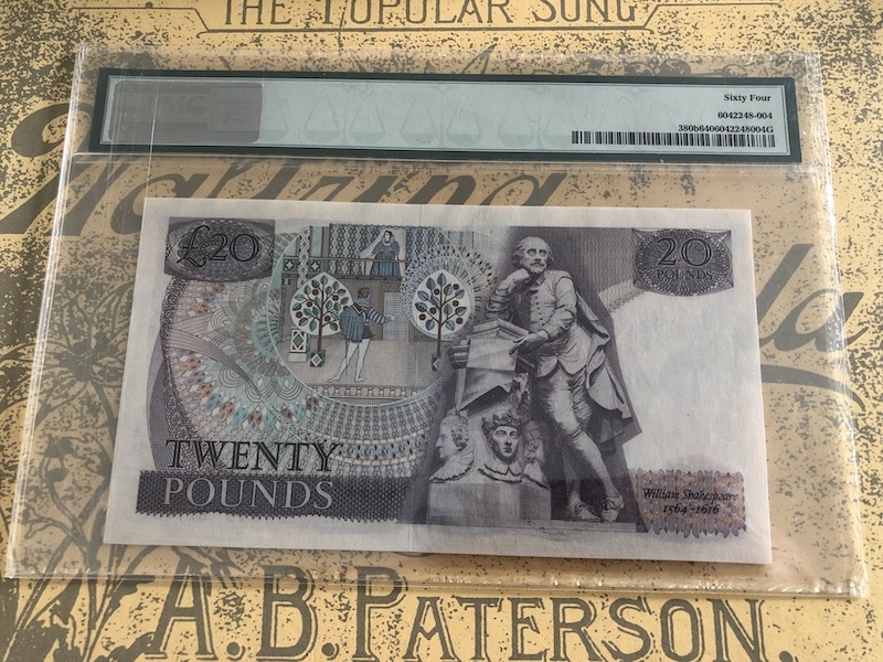 收藏联盟七十四期拍卖 英国D20 A冠女王水印 PMG64