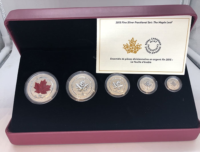 雕塑与币章 2015年加拿大发行枫叶镶珐琅银套币（5枚套）