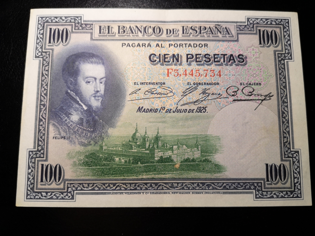 《外钞收藏家》第六十二期拍卖目录 西班牙1928年25、50、100比索三张 au品相