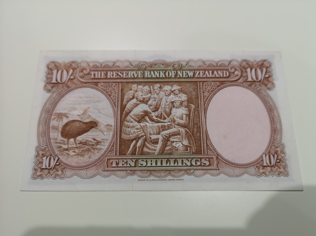 《外钞收藏家》第六十二期拍卖目录 新西兰10先令  vf-au品相