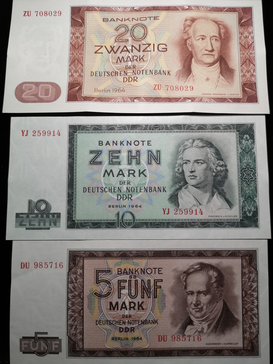 《外钞收藏家》第六十二期拍卖目录 东德1964年5、10、20马克 unc