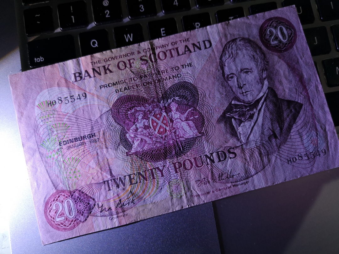 《外钞收藏家》第六十二期拍卖目录 苏格兰1987年20镑 vf品相