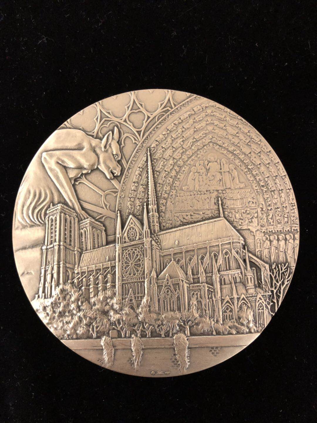 新春之拍——外章专场 巴黎圣母院