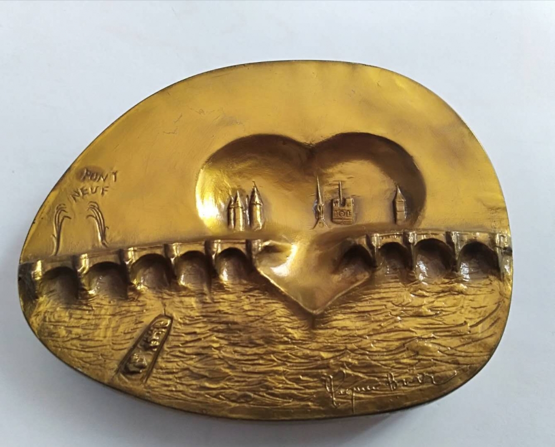 新春之拍——外章专场 这枚章加了一个太阳。有边款。巴黎造币厂。