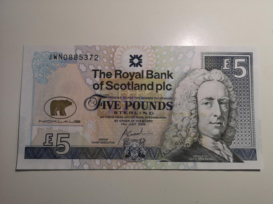 《外钞收藏家》第六十三期拍卖 苏格兰2005年5镑unc