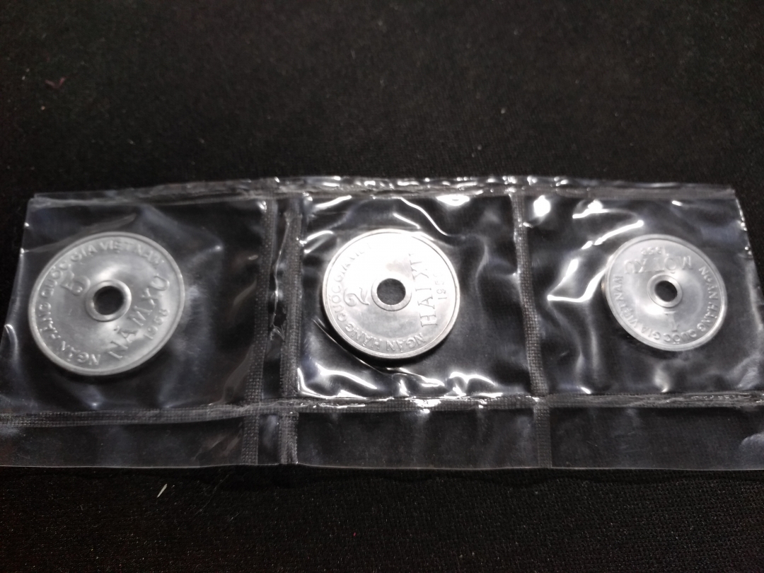 【鲸贝乐淘】第寒号拍卖 【中国代印】1958年越南硬币套