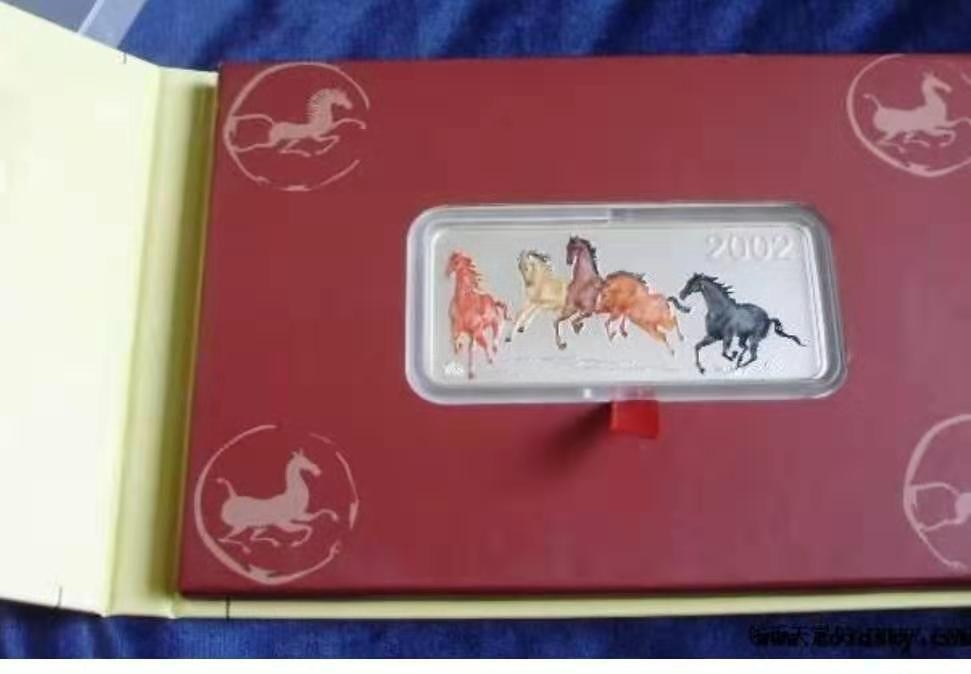 【随心拍】现代金银币拍卖第九期 蒙古2002年“奔马图”方型彩色纪念银币 面值5000图格里克