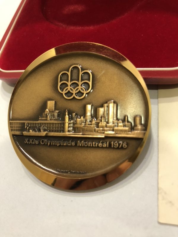 麦朵尔俱乐部成立4周年拍卖活动 蒙特利尔奥运会