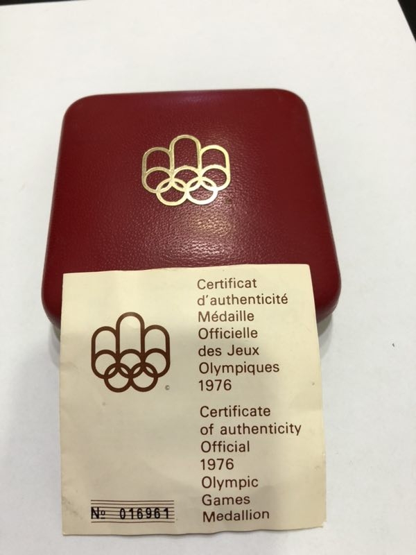 麦朵尔俱乐部成立4周年拍卖活动 蒙特利尔奥运会