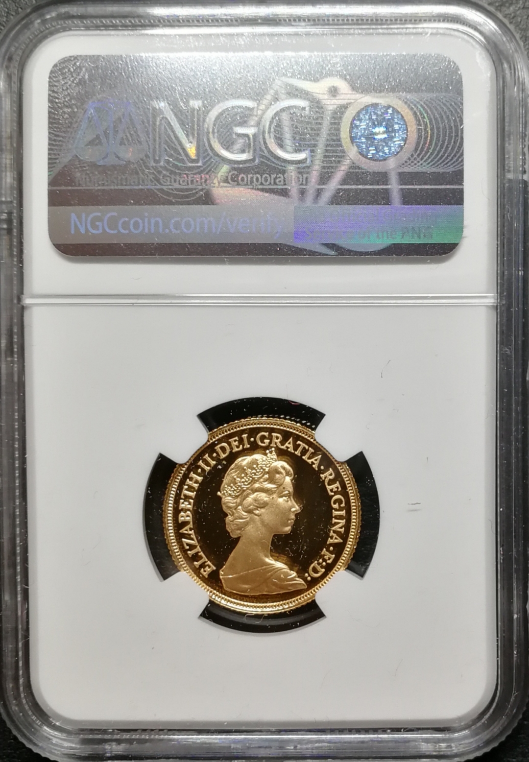 凡希社世界钱币微拍第七十八期 1982英国索维林马剑金币NGC-PF69UC