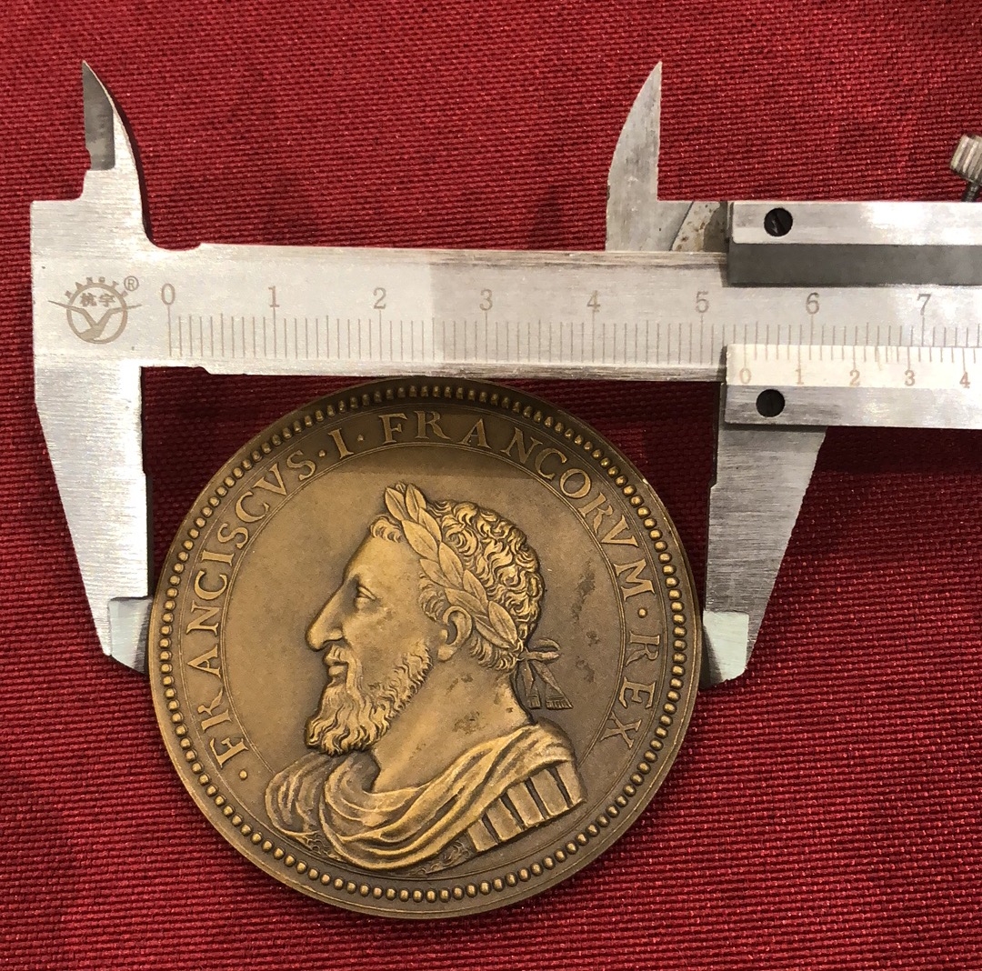 麦朵尔俱乐部成立4周年拍卖活动 法国国王佛朗西斯一世