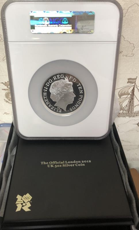【随心拍】现代金银币拍卖第十期 2012英国飞马5oz银币【ngc69】