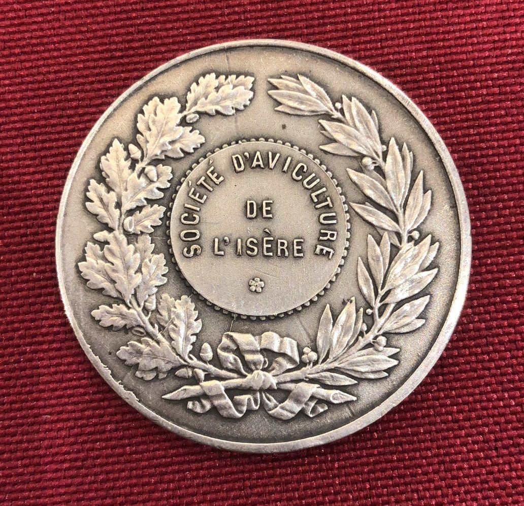 麦朵尔俱乐部成立4周年拍卖活动 农场