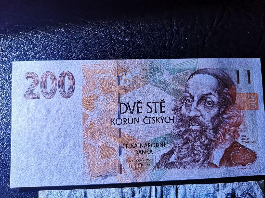 《外钞收藏家》第六十四期拍卖 七张打包 200捷克全新  其他XF