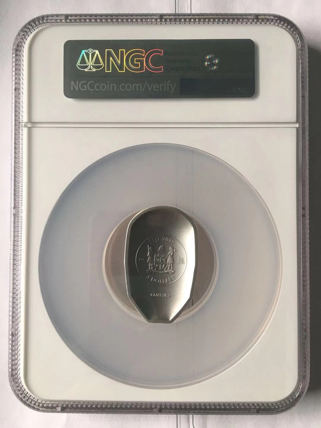 【随心拍】现代金银币拍卖第十期 Ngc首期68分，2018年斐济钢铁侠面具2盎司银币