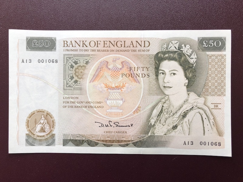 收藏联盟第八十期拍卖 英国D序列50镑 女王水印A冠千位小号 S/N:A3 001068 UNC绝品