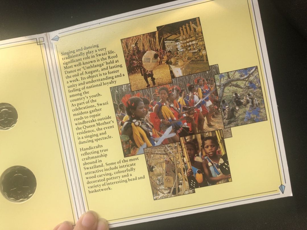 【币观天下】第六十一期拍卖 【斯威士兰】1986的英国装帧官方套币卡册