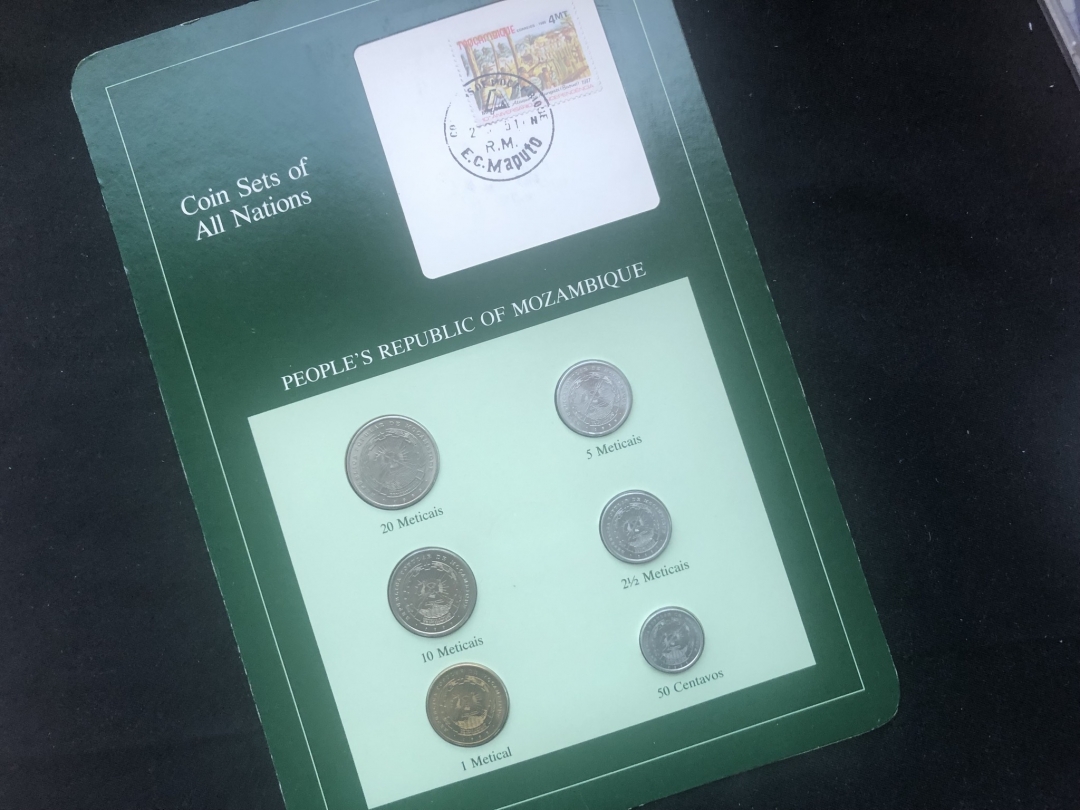 【币观天下】第六十一期拍卖 【富兰克林册子】莫桑比克6枚币卡册