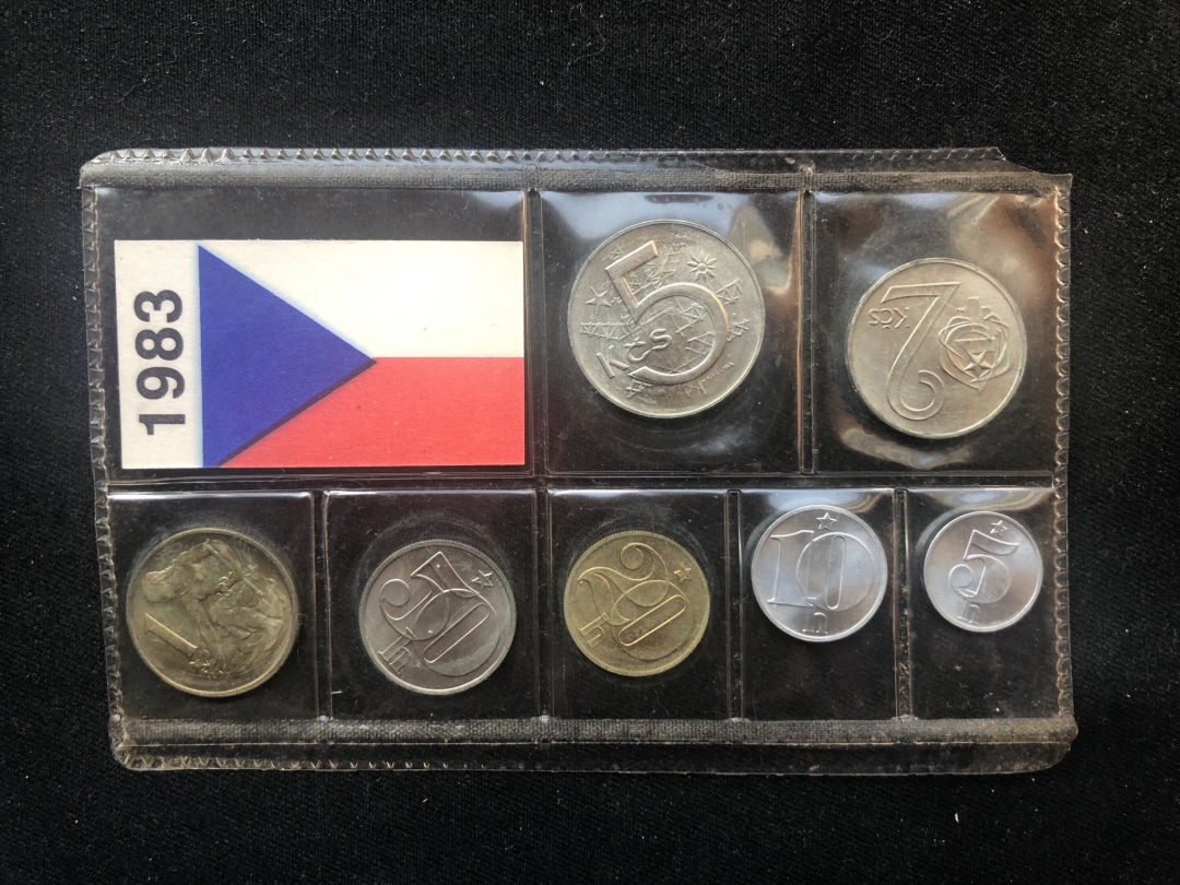 【币观天下】第六十二期拍卖 【捷克斯洛伐克】1983年套币一套