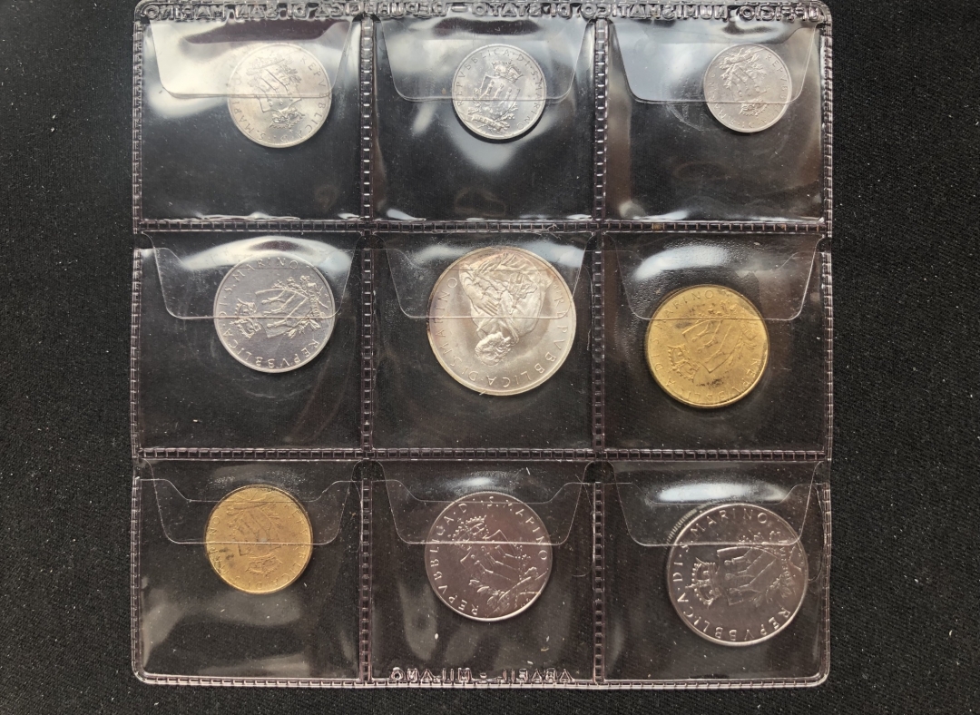 【币观天下】第六十二期拍卖 【圣马力诺】1979圣马力诺卡册秒杀【包含银币一枚】