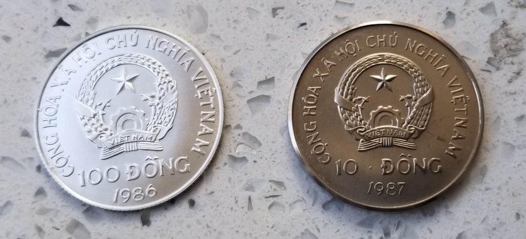 【币观天下】第六十三期拍卖 【越南】1986年冬奥会银币和1987年WWF大猩猩镍币一组两枚