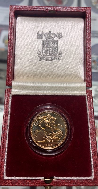 【随心拍】现代金银币拍卖第十五期 1986英国马剑屠龙金币